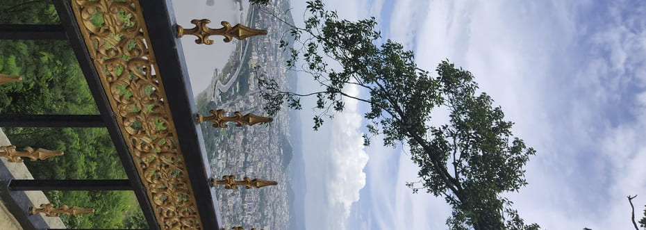 destination single image